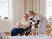 https://lmse-ppd.lemediasocial-emploi.fr/media/cache/articles_thumbnail/uploads/images/articles-small/5f04b9c98c11c_Conseils_AS en Ssiad.jpeg